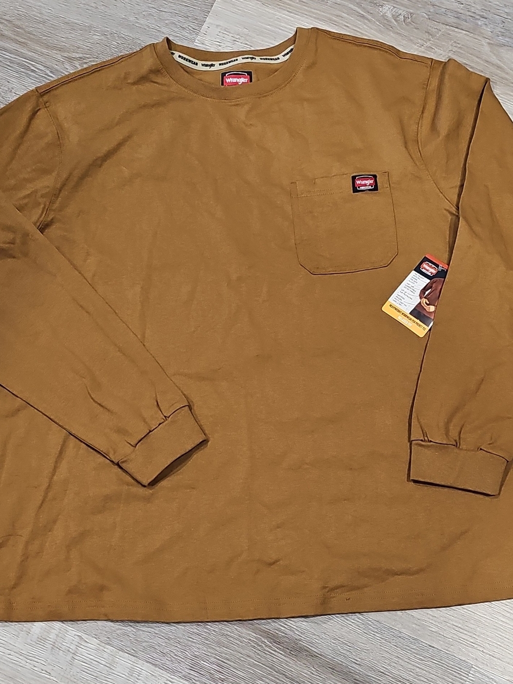 Wrangler Men's Long Sleeve Pocket Tee - Brown 2XL NWT